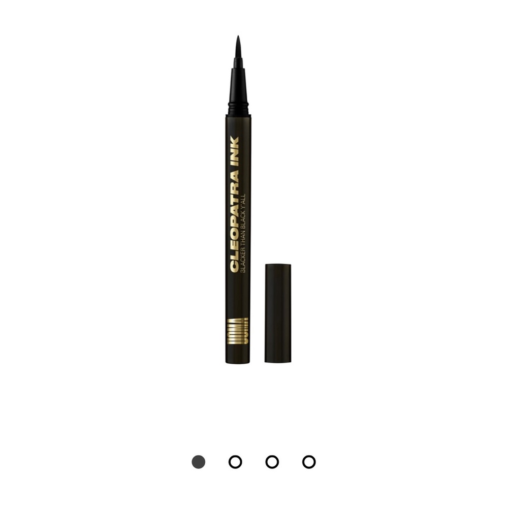 UOMA
Afro.Dis.Iac Liquid Eyeliner in Blackety Black Y'All